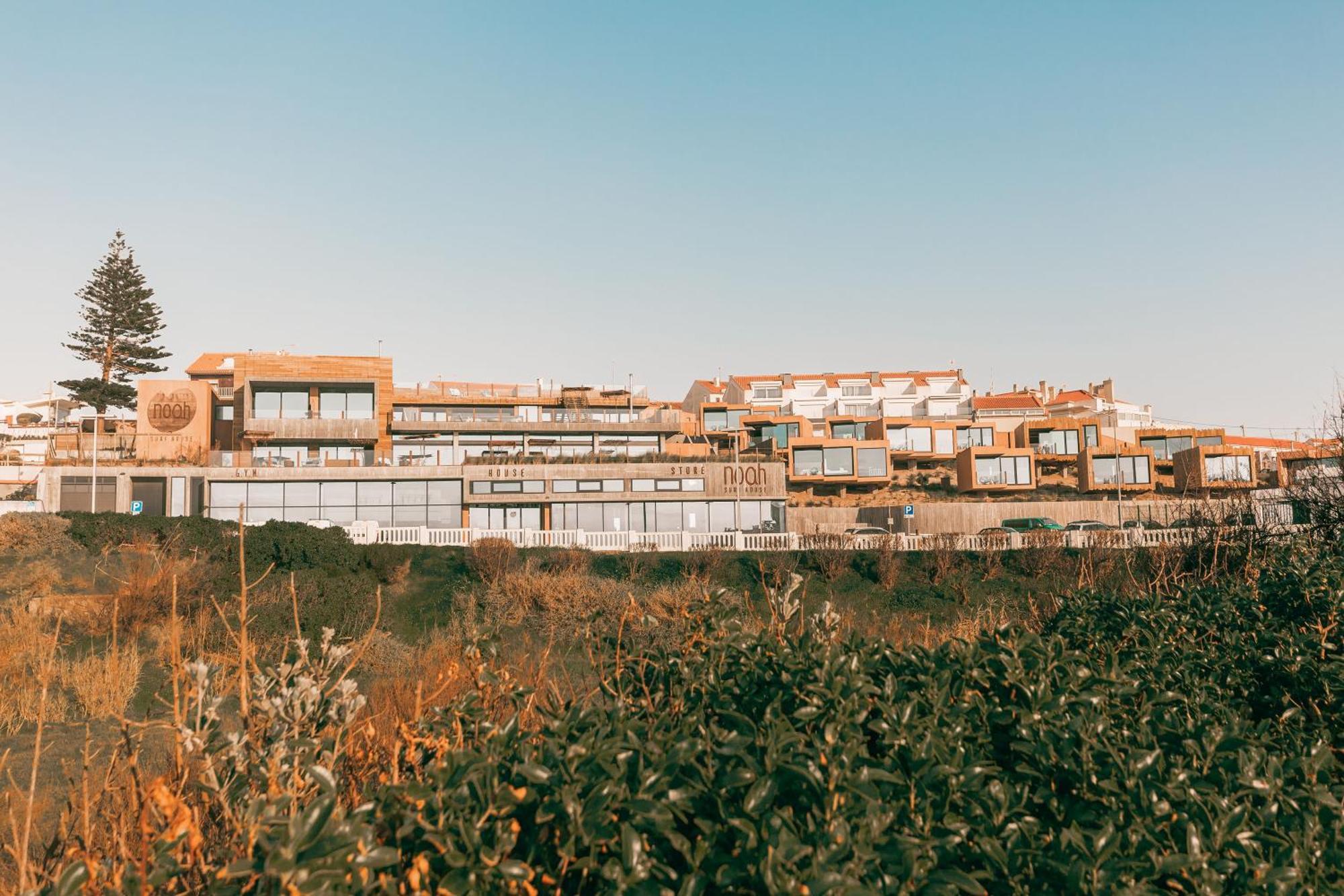 Noah Surf House Portugal Hotel Santa Cruz  Exterior photo