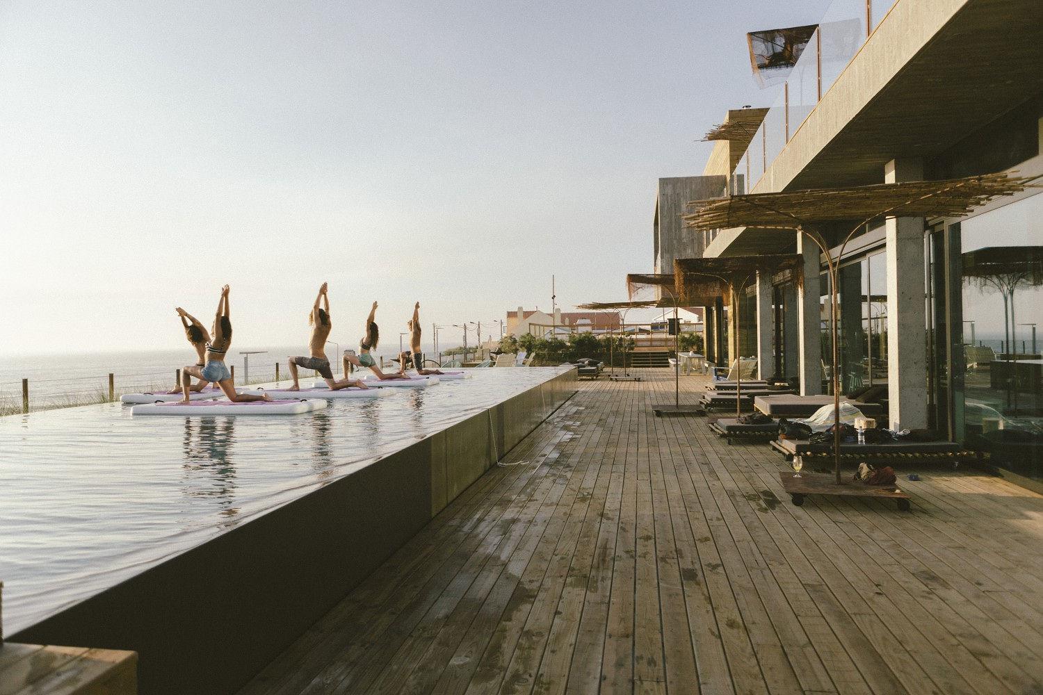Noah Surf House Portugal Hotel Santa Cruz  Exterior photo