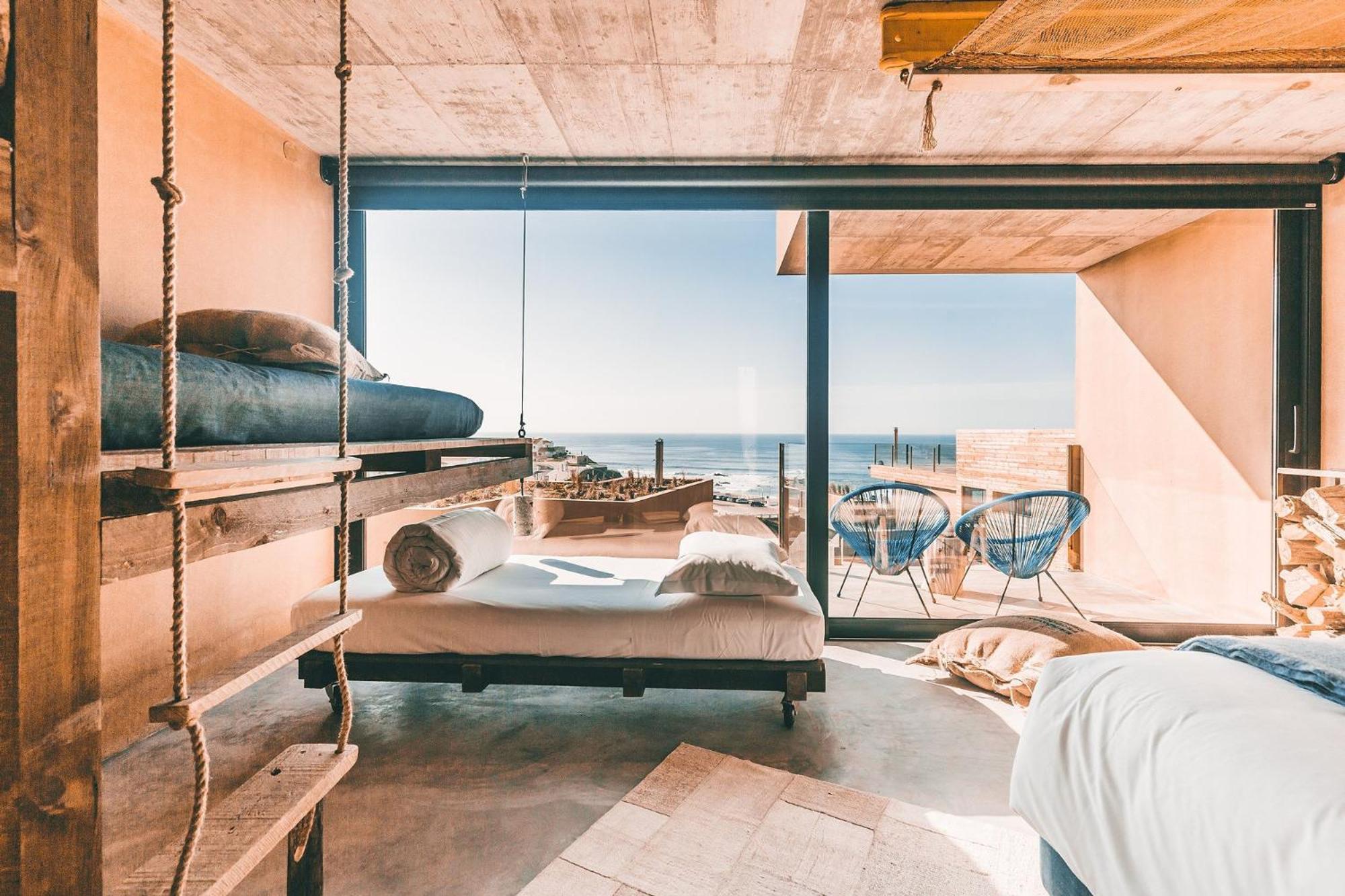 Noah Surf House Portugal Hotel Santa Cruz  Exterior photo