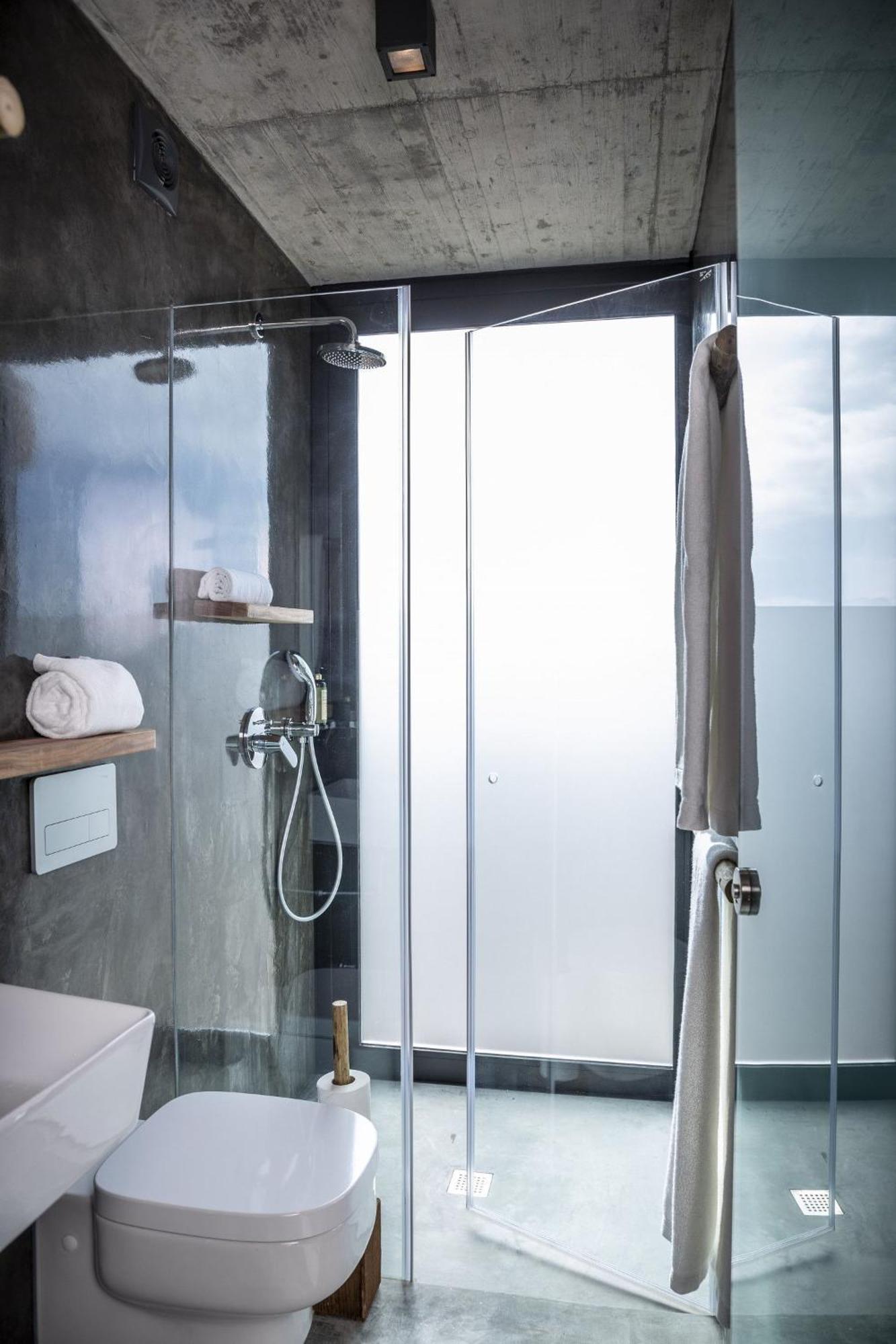Noah Surf House Portugal Hotel Santa Cruz  Room photo